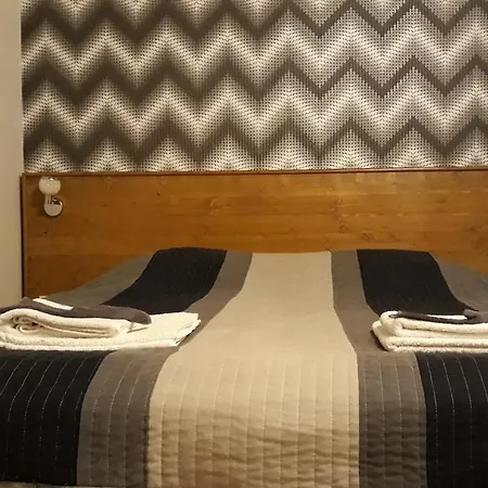 شقة Matyas Apartmanhaz غيولا