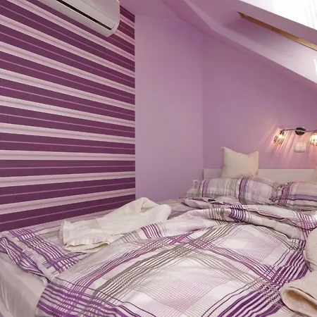 Matyas Apartmanhaz *