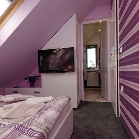 Matyas Apartmanhaz * Gyula