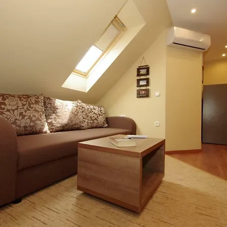 Apartament Matyas Apartmanhaz *