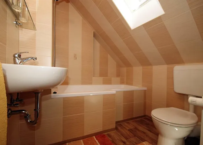 Lägenhet Matyas Apartmanhaz